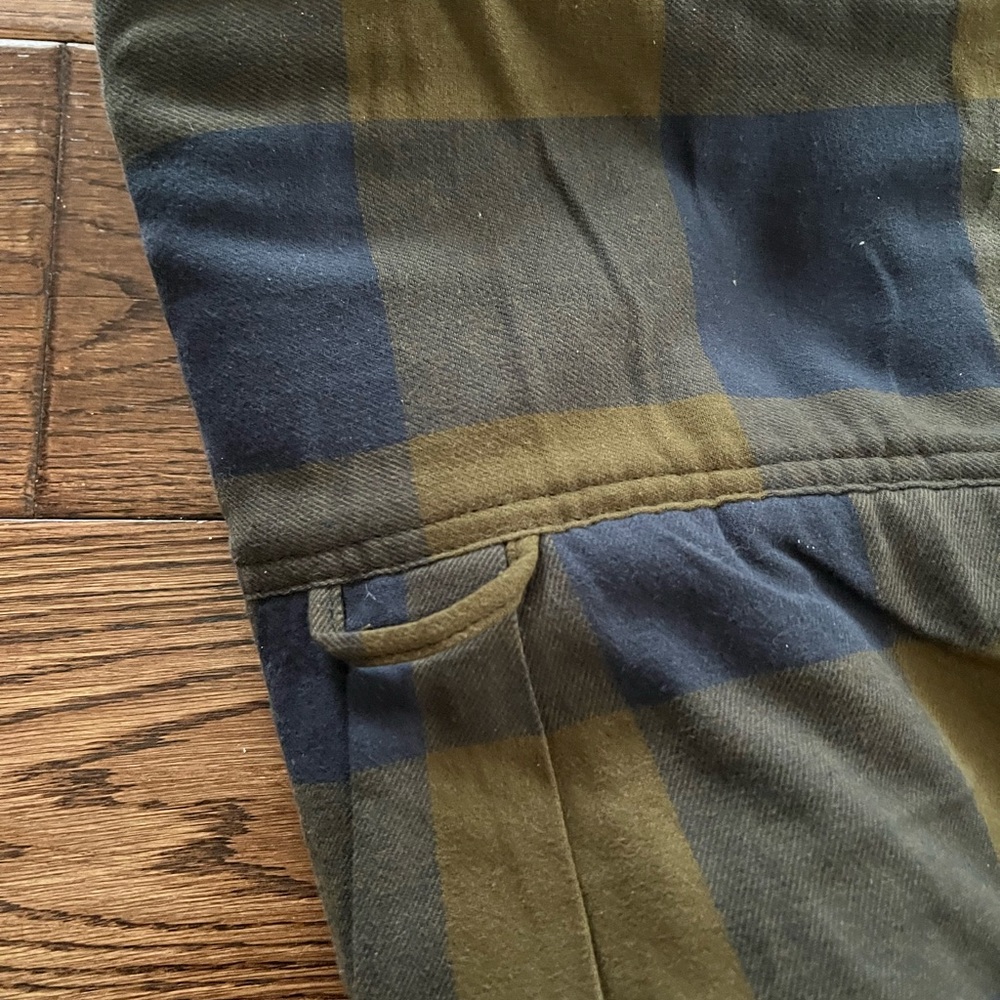 NWOT Green and Blue Fleece Lined Shacket - Picture 3 of 4